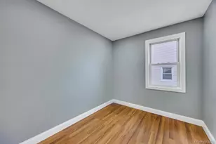 17 Sapir St, Valley Stream, NY 11580 - Photo 11