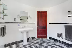 31 Wilson Blvd, Poughkeepsie, NY 12603 - Photo 21