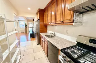 80-35 249th St, Bellerose, NY 11426 - Photo 9