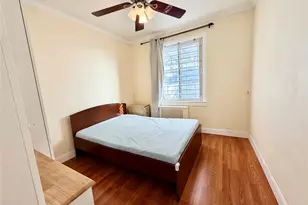 80-35 249th St, Bellerose, NY 11426 - Photo 11