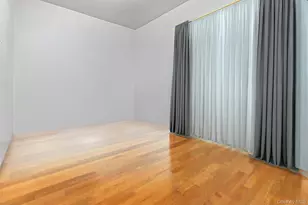 105-18 171st Pl, Jamaica, NY 11433 - Photo 17