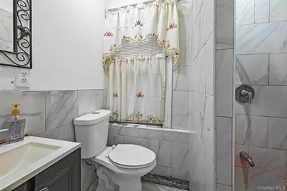 10518 171st Place, Jamaica, NY 11433 - Photo 25