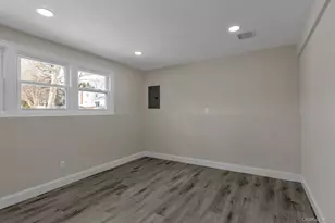 3 Jayne Ave, Melville, NY 11747 - Photo 17