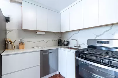 16 Lake Street #6G, White Plains, NY 10603 - Photo 7
