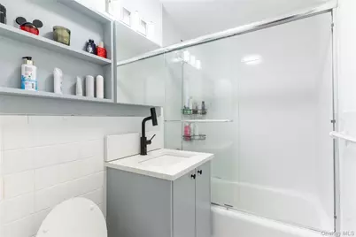 16 Lake Street #6G, White Plains, NY 10603 - Photo 9