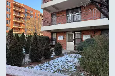 13710 Franklin Avenue #L2, Flushing, NY 11355 - Photo 5