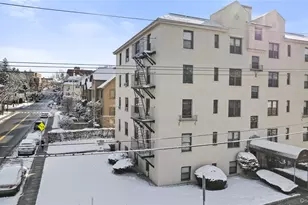 240 Alpine Pl, Tuckahoe, NY 10707 - Photo 3