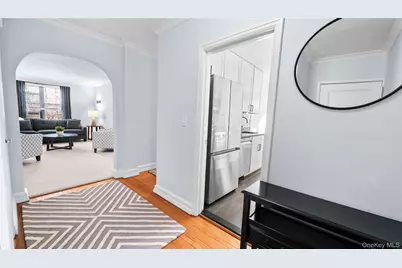 240 Alpine Place #2B, Tuckahoe, NY 10707 - Photo 5