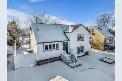 39 Layton Street, Freeport, NY 11520 - Photo 17