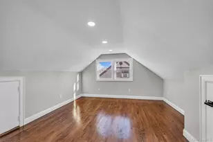 39 Layton St, Freeport, NY 11520 - Photo 31