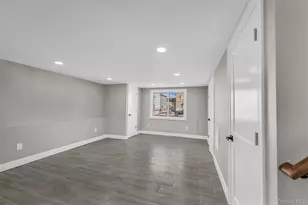 39 Layton St, Freeport, NY 11520 - Photo 9