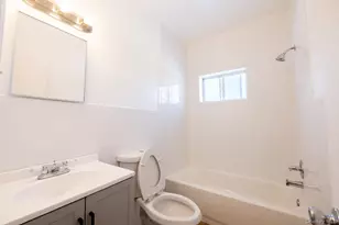 1550 Montauk Hwy, Mastic, NY 11950 - Photo 9