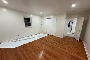 260 Biltmore Ave, Elmont, NY 11003 - Photo 3