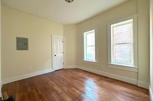 31 Dubois St, Newburgh, NY 12550 - Photo 7