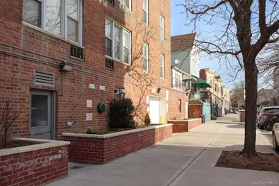 1332 Metropolitan Avenue #5G, Bronx, NY 10462 - Photo 15