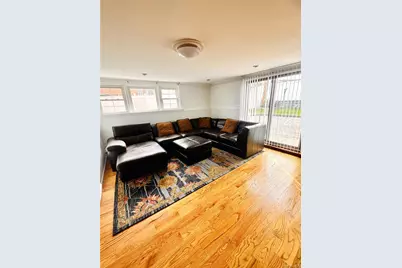 310 Southwood Circle, Syosset, NY 11791 - Photo 19