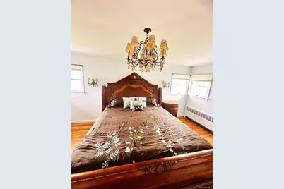 310 Southwood Circle, Syosset, NY 11791 - Photo 9