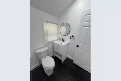 210 B E Lakewood Street, Patchogue, NY 11772 - Photo 9