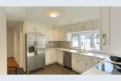 2155 Salisbury Park Drive, Westbury, NY 11590 - Photo 3