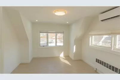 2155 Salisbury Park Drive, Westbury, NY 11590 - Photo 17