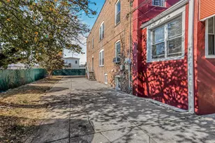 146-84 182nd St, Springfield Gardens, NY 11413 - Photo 47