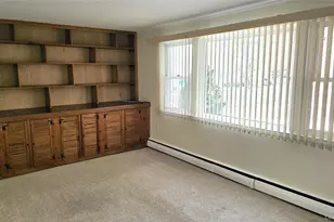 1 Elvira Ct, Huntington, NY 11743 - Photo 7