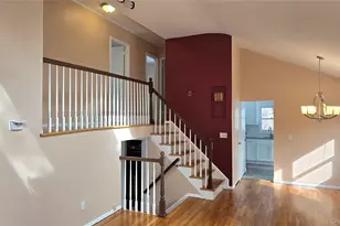 1 Elvira Ct, Huntington, NY 11743 - Photo 3