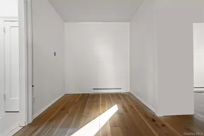 1586 E 22 St, Brooklyn, NY 11229 - Photo 15