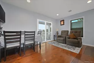 3 Neptune Pl, Massapequa, NY 11758 - Photo 19