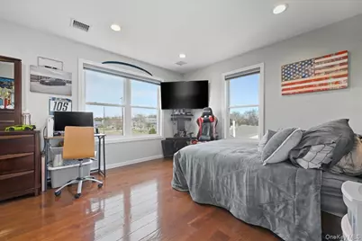 3 Neptune Place, Massapequa, NY 11758 - Photo 27