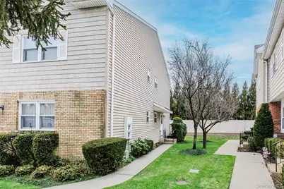 1425 Jerusalem Ave. #7, Merrick, NY 11565 - Photo 1