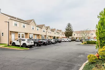 1425 Jerusalem Ave. #7, Merrick, NY 11565 - Photo 23