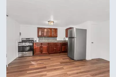 85 Hart Avenue, Yonkers, NY 10704 - Photo 1