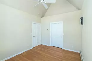 25 Princeton St, Williston Park, NY 11596 - Photo 19