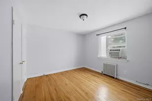 263-03 73rd Ave, Glen Oaks, NY 11004 - Photo 9