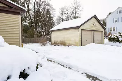 118 E Cedar Street, Poughkeepsie, NY 12601 - Photo 27