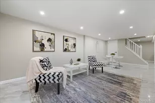 70 Nevada St, Hicksville, NY 11801 - Photo 27