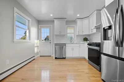 70 Nevada Street, Hicksville, NY 11801 - Photo 9