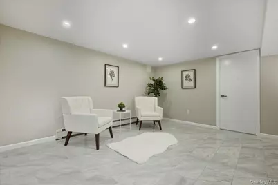 70 Nevada Street, Hicksville, NY 11801 - Photo 19