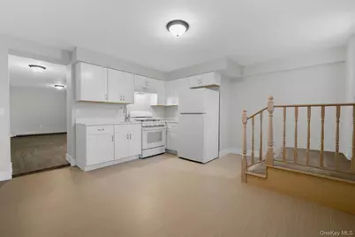 135 Beekman Avenue #LR, Sleepy Hollow, NY 10591 - Photo 3