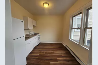 2 Somerset Avenue Apt #3, East Islip, NY 11730 - Photo 13