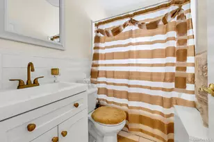 20 Law St, Valley Stream, NY 11580 - Photo 15