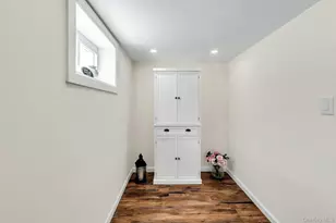 20 Law St, Valley Stream, NY 11580 - Photo 11