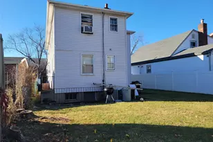 16-49 200th St, Bayside, NY 11360 - Photo 9