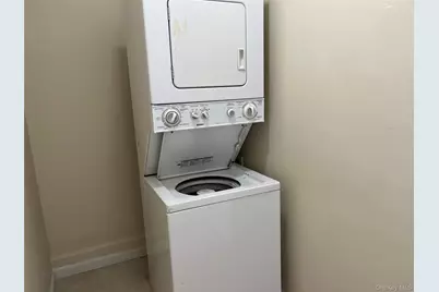 400 Jericho Turnpike #4, New Hyde Park, NY 11040 - Photo 7