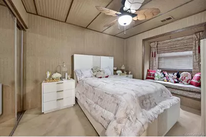 30 Summerfield Court #269, Deer Park, NY 11729 - Photo 27