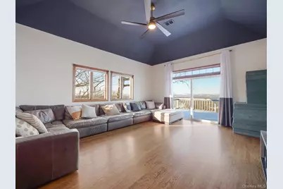 3483 Fenimore Avenue, Mohegan Lake, NY 10547 - Photo 29