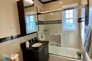 315 Robinson Ave, Patchogue, NY 11772 - Photo 13