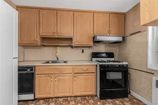 6 Dehaven Dr, Yonkers, NY 10703 - Photo 9