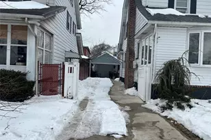 237-35 93rd Ave, Bellerose, NY 11426 - Photo 5